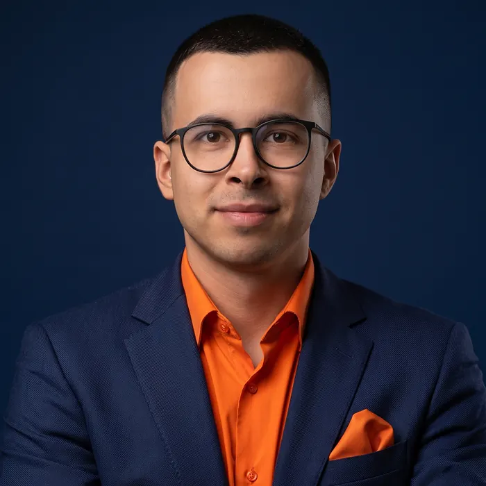 Jakub Marosz, Graphic Designer w zespole Agencji Wizerunku.