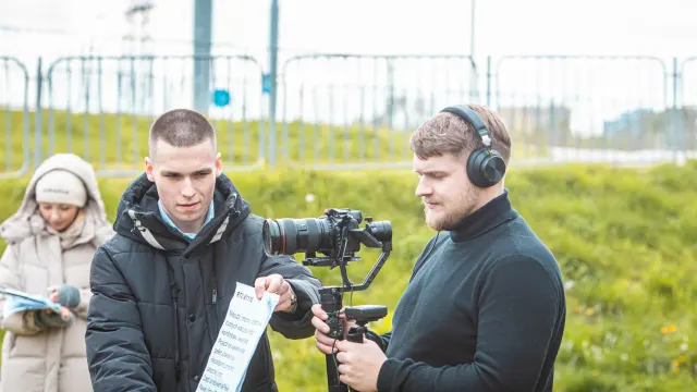 Okładka wpisu blogowego: Praca zdalna w 2026: jak działa zespół rozproszony bez biura